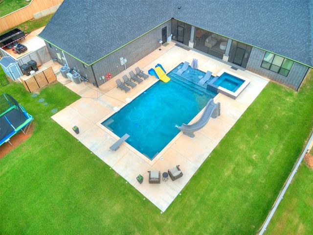 4400 Rustic Trail, Moore, OK 73160