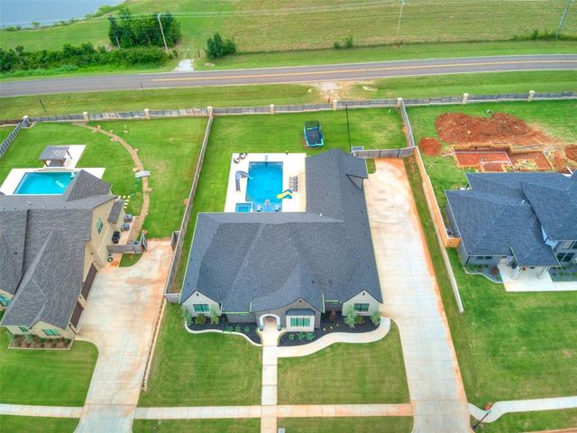 4400 Rustic Trail, Moore, OK 73160