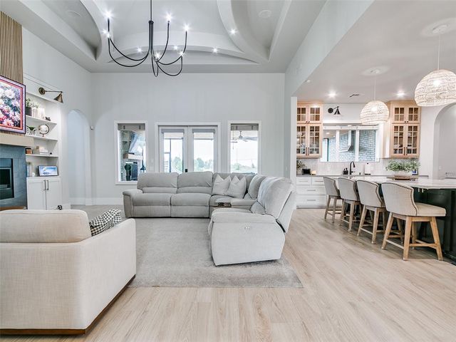 4400 Rustic Trail, Moore, OK 73160