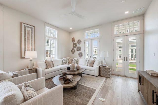 146 Speckled Egg, Port Aransas, TX 78373