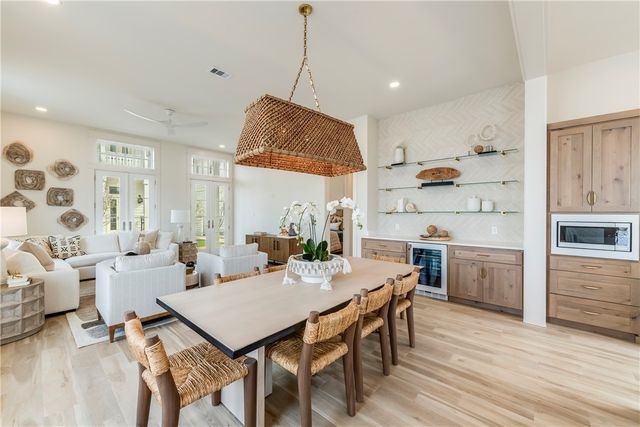 146 Speckled Egg, Port Aransas, TX 78373