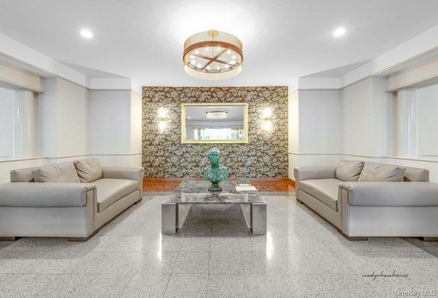 67-66 108th Street A38, Forest Hills, NY 11375