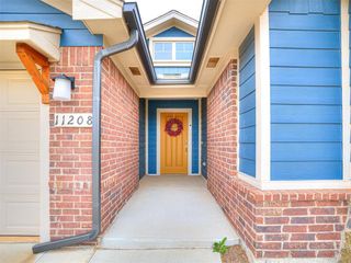 11208 NW 136th Terrace, Yukon, OK 73099