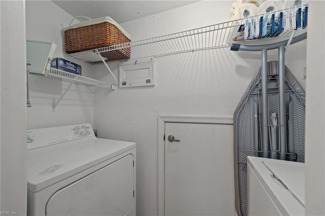1003 Island QUAY, Newport News, VA 23602