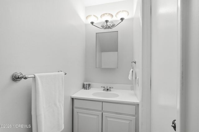 180 Greenwood Loop Road, Brick, NJ 08724