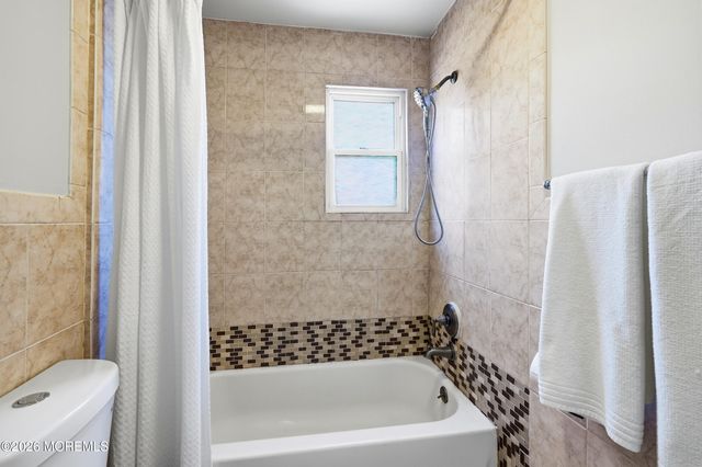 180 Greenwood Loop Road, Brick, NJ 08724