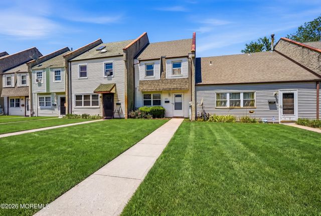 180 Greenwood Loop Road, Brick, NJ 08724