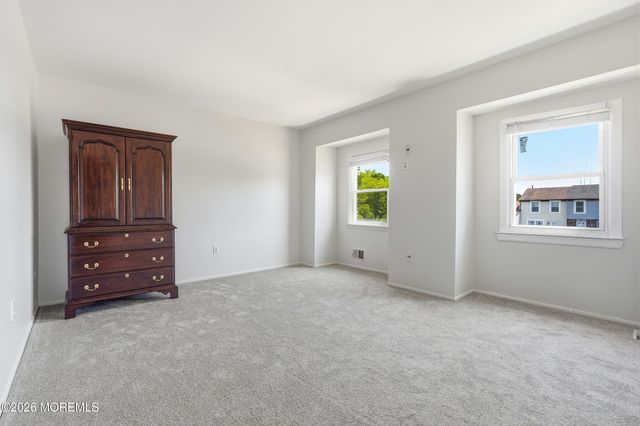 180 Greenwood Loop Road, Brick, NJ 08724
