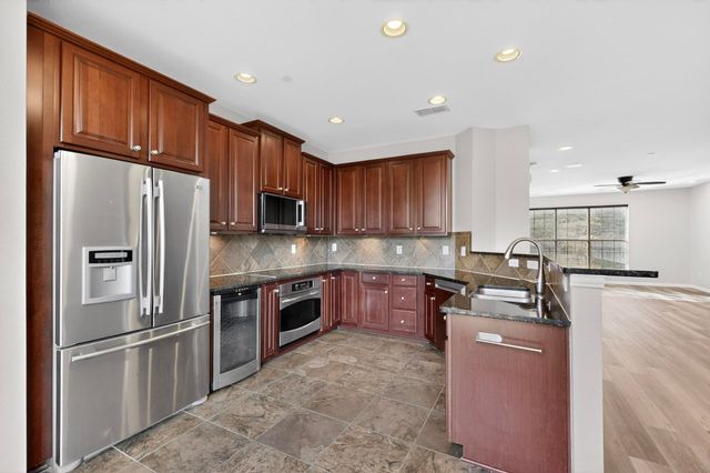 1527 Biltmore Lane, Irving, TX 75063