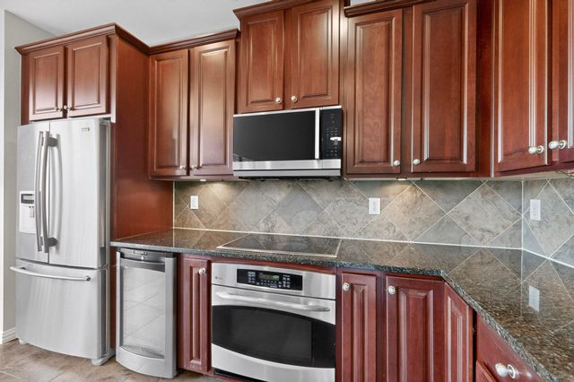 1527 Biltmore Lane, Irving, TX 75063