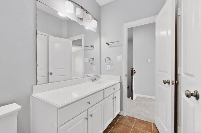 1527 Biltmore Lane, Irving, TX 75063