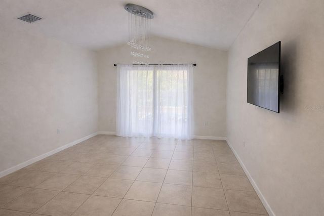 6115 N ALBANY AVENUE, Tampa, FL 33604