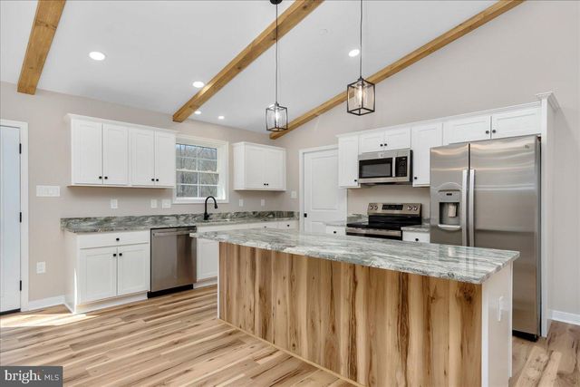14630 BAIN RD, Hancock, MD 21750