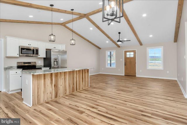 14630 BAIN RD, Hancock, MD 21750