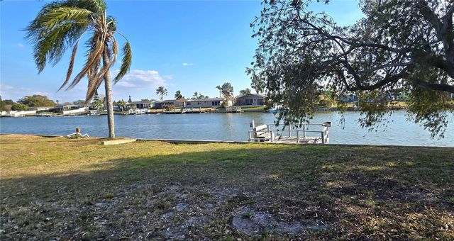 3814 SUNRAY DRIVE, Holiday, FL 34691