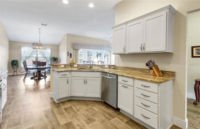 3323 ROHAN ROAD, Oxford, FL 34484