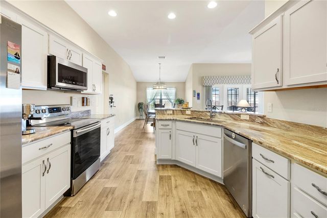 3323 ROHAN ROAD, Oxford, FL 34484