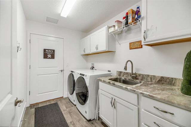 3323 ROHAN ROAD, Oxford, FL 34484