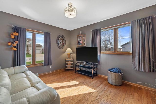 4675 78th STREET, Kenosha, WI 53142