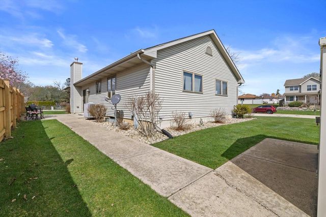 4675 78th STREET, Kenosha, WI 53142