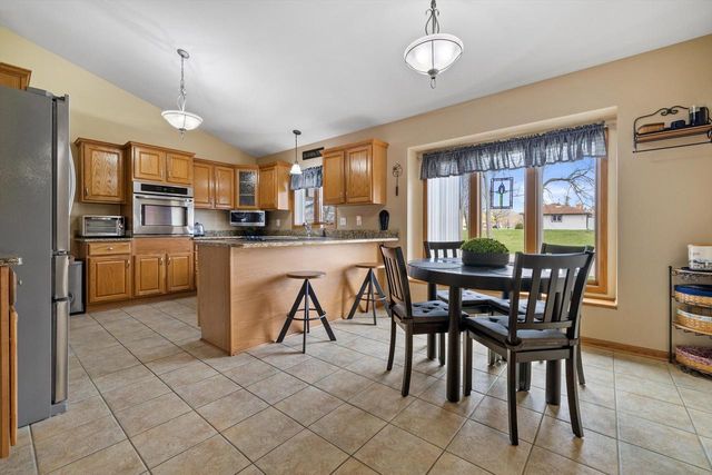 4675 78th STREET, Kenosha, WI 53142