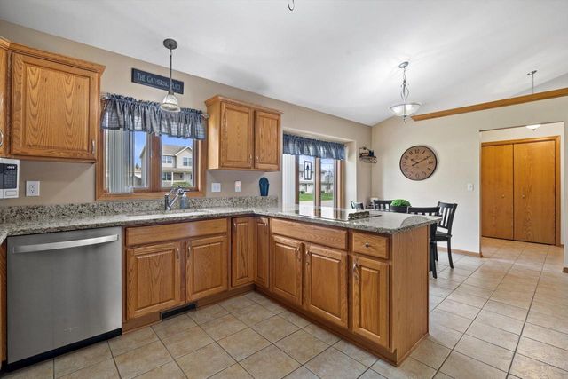 4675 78th STREET, Kenosha, WI 53142