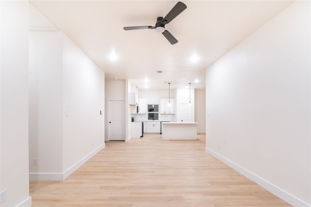 219 W Beachwood Loop, Trinidad, TX 75163