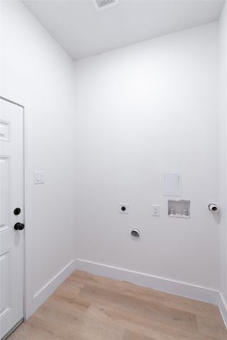 219 W Beachwood Loop, Trinidad, TX 75163