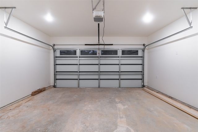 219 W Beachwood Loop, Trinidad, TX 75163