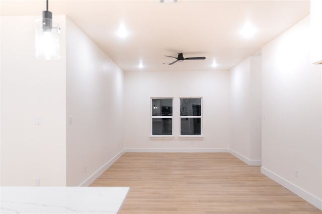 219 W Beachwood Loop, Trinidad, TX 75163