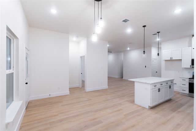 219 W Beachwood Loop, Trinidad, TX 75163