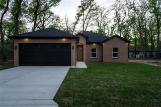 219 W Beachwood Loop, Trinidad, TX 75163