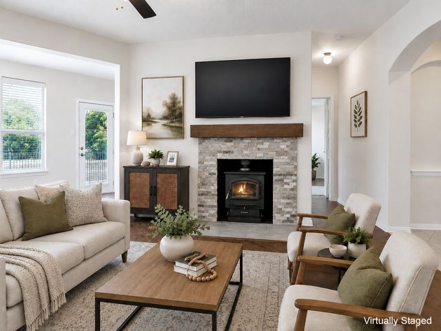 1906 Pecan Grove Drive, Anna, TX 75409