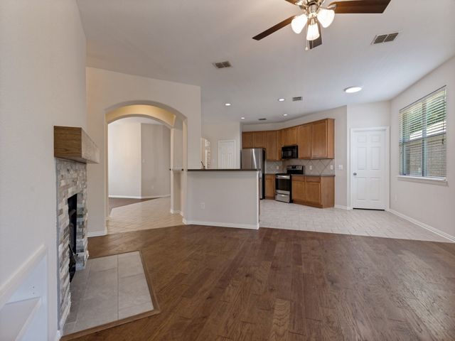 1906 Pecan Grove Drive, Anna, TX 75409