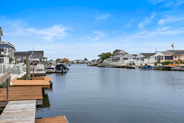 126 E Hudson Drive, Little Egg Harbor, NJ 08087