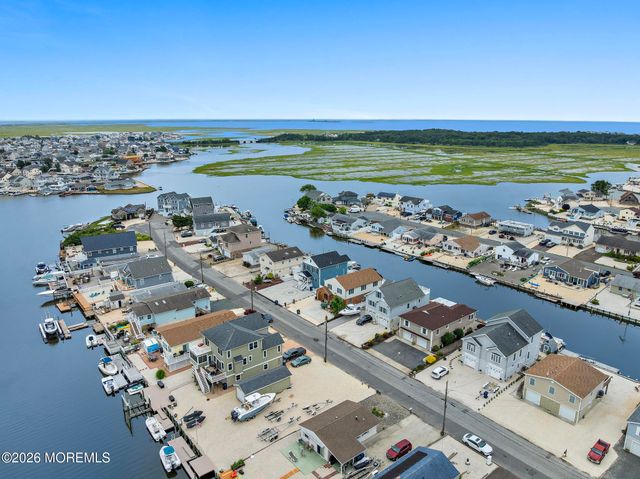 126 E Hudson Drive, Little Egg Harbor, NJ 08087