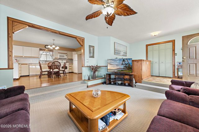 126 E Hudson Drive, Little Egg Harbor, NJ 08087
