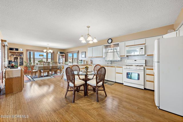 126 E Hudson Drive, Little Egg Harbor, NJ 08087