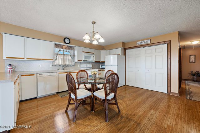 126 E Hudson Drive, Little Egg Harbor, NJ 08087