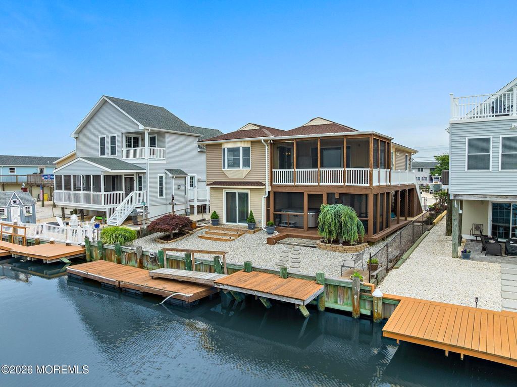 126 E Hudson Drive, Little Egg Harbor, NJ 08087