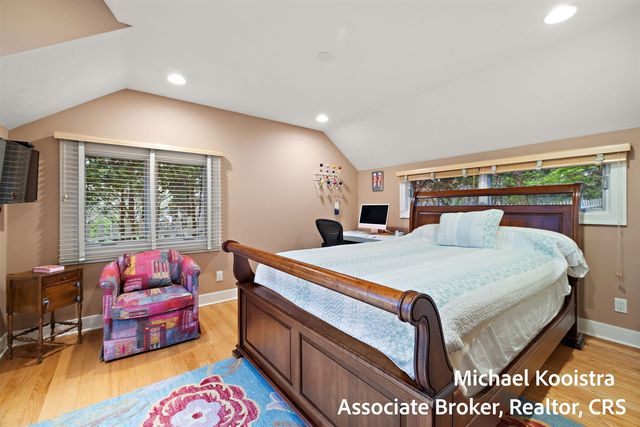 7320 Valhalla Drive, Alto, MI 49302