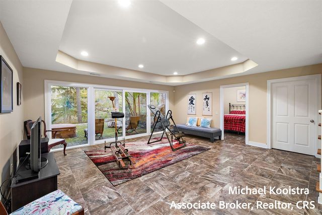 7320 Valhalla Drive, Alto, MI 49302