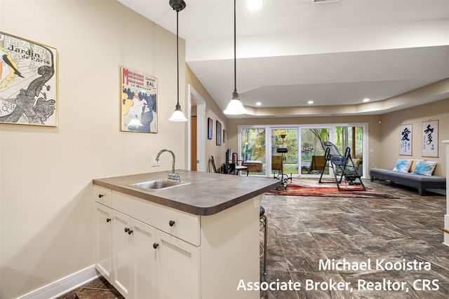 7320 Valhalla Drive, Alto, MI 49302