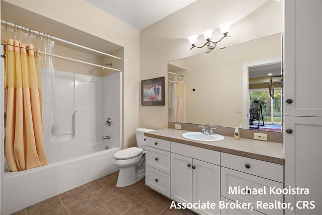 7320 Valhalla Drive, Alto, MI 49302