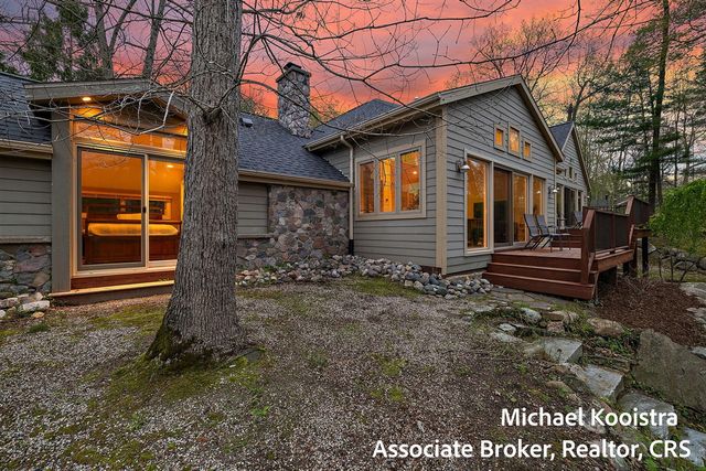 7320 Valhalla Drive, Alto, MI 49302