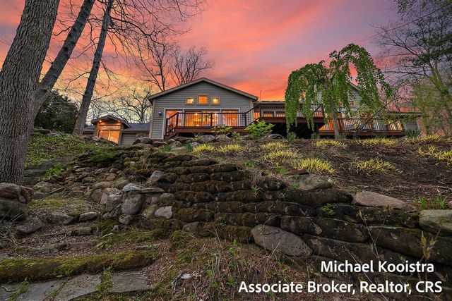 7320 Valhalla Drive, Alto, MI 49302