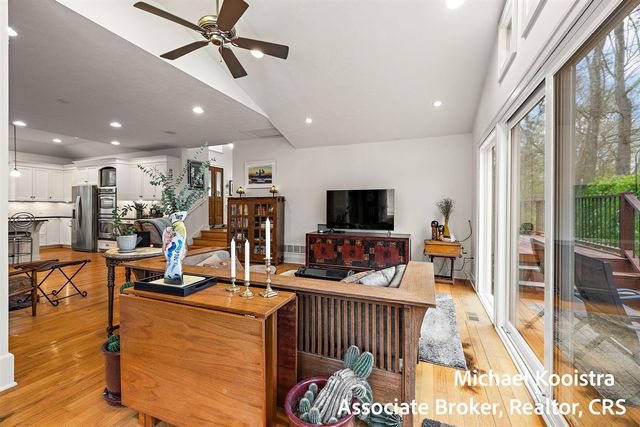 7320 Valhalla Drive, Alto, MI 49302