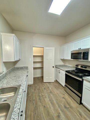 2725 137th Street, Lubbock, TX 79423