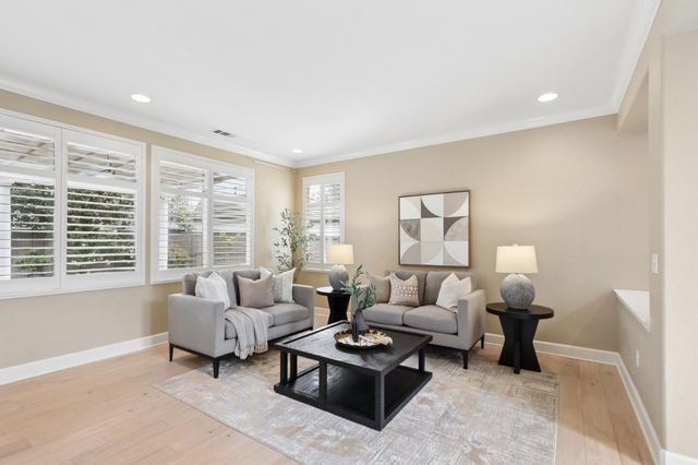 4836 Village Green Dr, El Dorado Hills, CA 95762