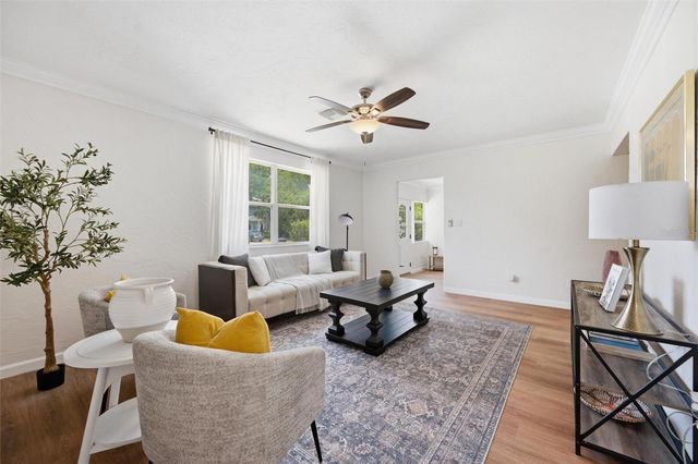 7242 LYNNWOOD AVENUE N, St Petersburg, FL 33710